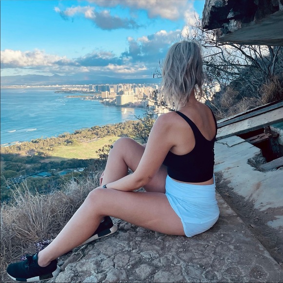 Meet your Posher, Brooke - Picture 1 of 1